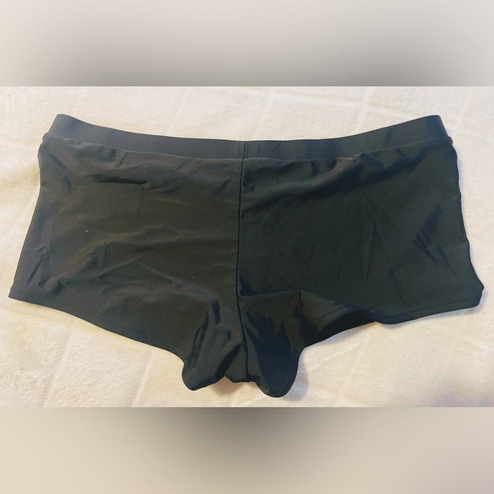 SO Swimwear Bottom XL. Never Worn.